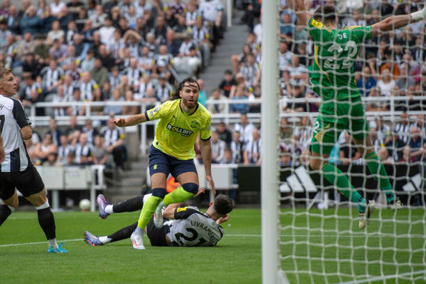 服此前的阴 服此前的阴